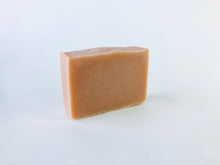 Load image into Gallery viewer, Geranium bar soap 110 gr